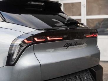 SPOTICAR Alfa Romeo Junior Ibrida Speciale Gebraucht - Kleinwagen Benzin  - Koblenz - 801168309_4