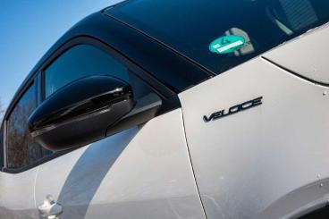 ALFA ROMEO CERTIFIED Alfa Romeo Junior Elettrica 280 Ps Veloce Sport+technpaket Gebraucht - Suv Elektro Weiß - Moenchweiler - 1182096_4