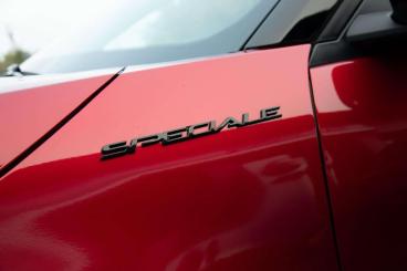 ALFA ROMEO CERTIFIED Alfa Romeo Junior Junior 1.2 Vgt Ibrida Speciale Tech+sport Gebraucht - Limousine Benzin Rot - Moenchweiler - 1189625_4