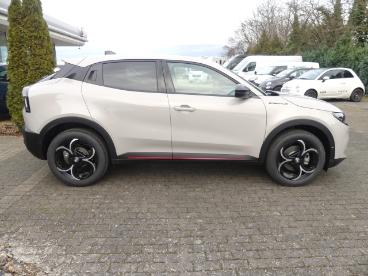 SPOTICAR Alfa Romeo Junior Ibrida Speciale 1.2 Vgt 145ps Dct6 Schiebedach Tec Gebraucht - Geländewagen Benzin Beige - Saarbruecken-dudweiler - 801228427_3