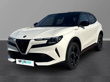 ALFA ROMEO CERTIFIED Alfa Romeo Junior Ibrida Speciale 1.2 Vgt Mild Hybrid 136ps Navi Led Gebraucht - Suv Benzin Weiß - Aachen - 1253965_2