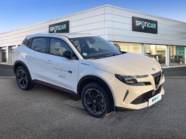 SPOTICAR Alfa Romeo Junior Ibrida Speciale 145 Aut *navi*shz*kamera Gebraucht - Geländewagen Benzin Weiß - Maintal - 1201256870_3