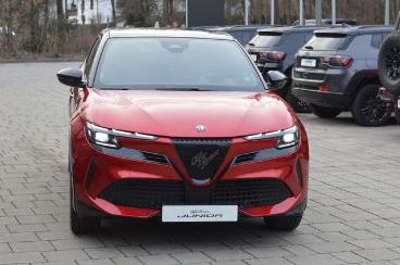 SPOTICAR Alfa Romeo Junior Elettrica 156ps Ti/pano/tech+paket Gebraucht - Geländewagen Elektro  - Waldkraiburg - 801260599_2