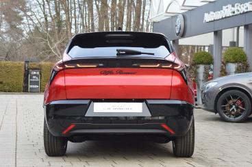 SPOTICAR Alfa Romeo Junior Elettrica 156ps Ti/pano/tech+paket Gebraucht - Geländewagen Elektro  - Waldkraiburg - 801260599_5