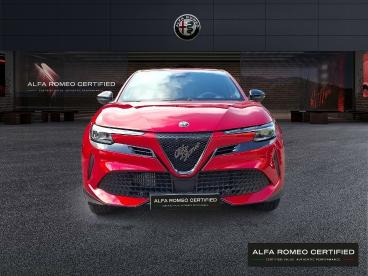 SPOTICAR Alfa Romeo Junior Ibrida Ti Q4 1.2 Vgt Gebraucht - Geländewagen Hybrid Rot - Breitenbrunn - 801279870_2