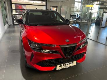 SPOTICAR Alfa Romeo Junior Ibrida Speciale 1.2l Mhev Technologypaket Gebraucht - Geländewagen Benzin Rot - Leipzig - 801283281_4