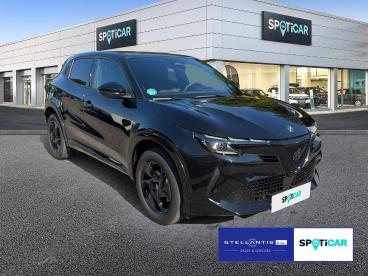 SPOTICAR Alfa Romeo Junior Ti Ibrida 145 Dsc *navi*technopak Gebraucht - Geländewagen Hybrid Schwarz - Frankfurt - 1201310057_3