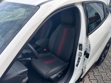 SPOTICAR Alfa Romeo Junior 1.2 Mhev Vgt 100kw E-dct6 Speciale Gebraucht - Geländewagen Benzin Weiß - Mannheim - 801313031_5