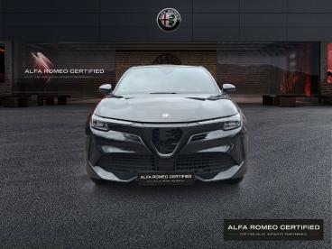 ALFA ROMEO CERTIFIED Alfa Romeo Junior Elettrica Elettrica Speciale 115kw Gebraucht - Suv Elektro Schwarz - Breitenbrunn - 1070197_2