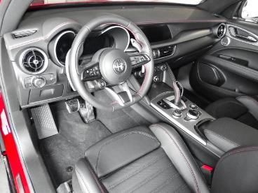 ALFA ROMEO CERTIFIED Alfa Romeo Stelvio Competizione Q4 Allrad Navi Leder Gebraucht - Suv Benzin Rot - Koeln - 1002917_5