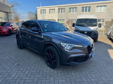 ALFA ROMEO CERTIFIED Alfa Romeo Stelvio Quadrifoglio V6 2.9 Bi-turbo 375kw At8-q4, Lm 21 Gebraucht - Suv Benzin  - Lehrte - 1003238_3