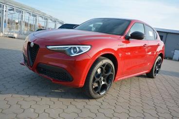 ALFA ROMEO CERTIFIED Alfa Romeo Stelvio Estrema 2.0 Turbo 16v 280 Ps Panorama Gebraucht - Suv Benzin  - Ratzeburg - 1008245_1