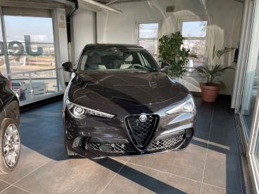 SPOTICAR Alfa Romeo Stelvio Quadrifoglio Glasschiebeda.+21´´lm-felge Gebraucht - Suv Benzin Schwarz - Mannheim - 801010270_1
