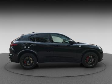 ALFA ROMEO CERTIFIED Alfa Romeo Stelvio V6 2.9 510ps Quadrifoglio Sehr Gepflegt Gebraucht - Suv Benzin  - Gröbenzell - 1030863_4