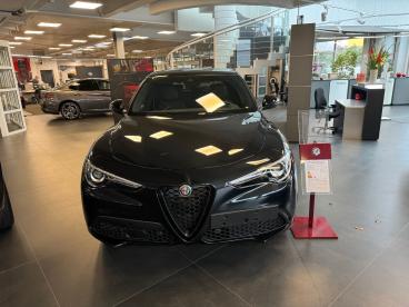 ALFA ROMEO CERTIFIED Alfa Romeo Stelvio Veloce 2.0 Turbo 16v 206kw At8-q4 Gebraucht - Suv Benzin Schwarz - Mannheim - 1044872_1