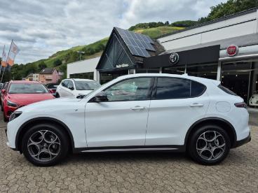 ALFA ROMEO CERTIFIED Alfa Romeo Stelvio 2.0 Ti Q4 My23 Assistenz+premium-paket Matrix-led Gebraucht - Suv Benzin  - Zell/mosel - 1099652_2
