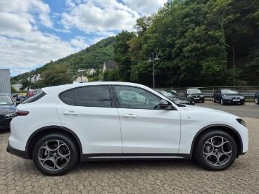 ALFA ROMEO CERTIFIED Alfa Romeo Stelvio 2.0 Ti Q4 My23 Assistenz+premium-paket Matrix-led Gebraucht - Suv Benzin  - Zell/mosel - 1099652_4