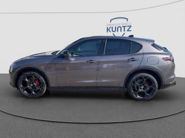 ALFA ROMEO CERTIFIED Alfa Romeo Stelvio Veloce 2.2d Q4 Harman Kardon+21 Zoll+ahk Gebraucht - Suv Diesel  - Gettorf - 1125588_2