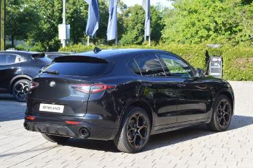 ALFA ROMEO CERTIFIED Alfa Romeo Stelvio Intensa Q4 280ps / Pano/ Techno-paket Gebraucht - Suv Benzin  - Waldkraiburg - 1130341_4
