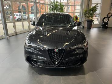 ALFA ROMEO CERTIFIED Alfa Romeo Stelvio Quadrifoglio Qv 2.9l V6 Nero Vulcano Gebraucht - Suv Benzin  - Leipzig - 1159119_3