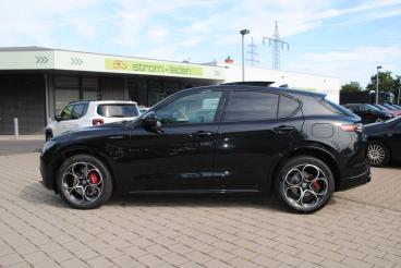 SPOTICAR Alfa Romeo Stelvio My24 Veloce Q4 Ahk Schiebedach Np:70.290 Gebraucht - Suv Diesel Schwarz - Würzburg - 801167992_3