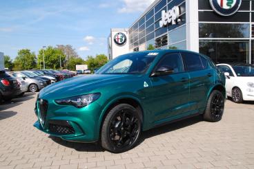 SPOTICAR Alfa Romeo Stelvio Quadrifoglio My24 Akrapovi?, Np:115.040 Gebraucht - Suv Benzin Hellgrün - Würzburg - 801167995_1