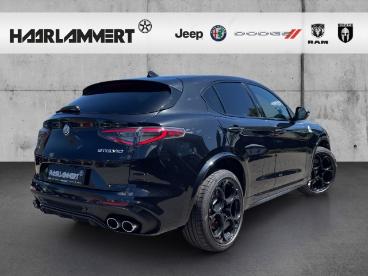 SPOTICAR Alfa Romeo Stelvio Quadrifoglio Q4 2.9 Pdc+kamera+leder+shz+carplay Gebraucht - Suv Benzin  - Hasbergen - 801169030_2