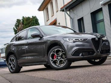 ALFA ROMEO CERTIFIED Alfa Romeo Stelvio Veloce 2.0 Q4 Vom Ar Vertragshandler Gebraucht - Suv Benzin Grau - Moenchweiler - 1185505_1