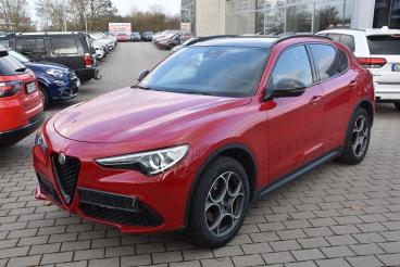 ALFA ROMEO CERTIFIED Alfa Romeo Stelvio B-tech At8 Q4 Ahk Schiebedach Np. 60.460 Gebraucht - Suv Diesel Rot - Würzburg - 1190426_2