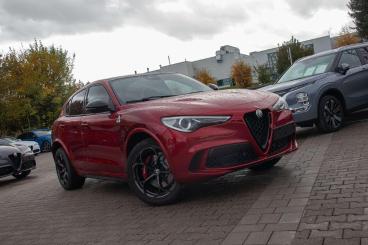 ALFA ROMEO CERTIFIED Alfa Romeo Stelvio Quadrifoglio 2.9l Q4 Vom Ar Vertragshand Gebraucht - Suv Benzin Rot - Moenchweiler - 1195078_1