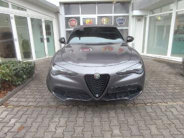 ALFA ROMEO CERTIFIED Alfa Romeo Stelvio Veloce Q4, Matrix-led Gebraucht - Suv Diesel Grau - Rosenheim - 1210122_2