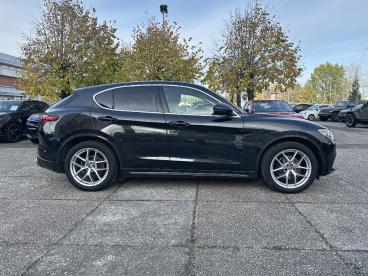 SPOTICAR Alfa Romeo Stelvio 2.2 Jti Q4 Tdm Lusso Ti Harman-kardon Gebraucht - Suv Diesel Schwarz - Berlin - 1201217853_4