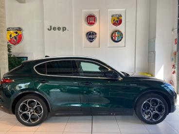 ALFA ROMEO CERTIFIED Alfa Romeo Stelvio Lusso Ti 2.2l Assistenzpaket Soundsystem Gebraucht - Suv Diesel  - Leipzig - 1220336_3