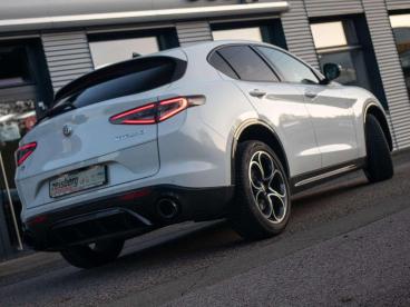 ALFA ROMEO CERTIFIED Alfa Romeo Stelvio Veloce 2.0 My24 Q4 Vom Ar Vertragshandle Gebraucht - Suv Benzin Weiß - Moenchweiler - 1222102_5