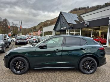 ALFA ROMEO CERTIFIED Alfa Romeo Stelvio Veloce Q4 Gebraucht - Suv Benzin  - Zell/mosel - 1236817_2