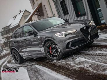 ALFA ROMEO CERTIFIED Alfa Romeo Stelvio Stelvio Qv V6 2.9 Bi-turbo At8-q4 1. Han Gebraucht - Suv Benzin Grau - Moenchweiler - 1237400_1