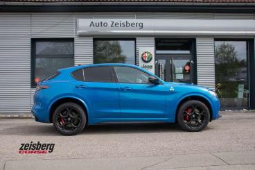 ALFA ROMEO CERTIFIED Alfa Romeo Stelvio Qv 2.9l V6 At8-q4 Vom Ar Vertragshandler Gebraucht - Suv Benzin Hellblau - Moenchweiler - 1248301_4