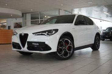 SPOTICAR Alfa Romeo Stelvio 2.2d Veloce Q4 Navi/led/kamera/matrix/sh Gebraucht - Suv Diesel Weiß - Schöningen - 1201264875_3