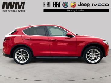 ALFA ROMEO CERTIFIED Alfa Romeo Stelvio Super Q4 Navi, Ahk, Kamera, Memory-sitze Gebraucht - Suv Benzin Rot - Wuerzburg - 1266392_4