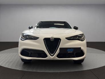 SPOTICAR Alfa Romeo Stelvio Ti Q4 Kamera/carplay/totwinkel/spurhalte Gebraucht - Suv Diesel Weiß - Bornheim - 1201267521_3