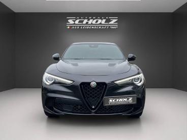 SPOTICAR Alfa Romeo Stelvio Quadrifoglio My22 Quadrifoglio 2.9 V6 Bi Gebraucht - Suv Benzin Schwarz - Bautzen - 801279276_2