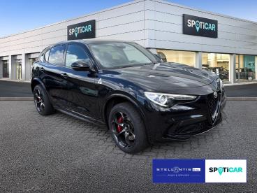 SPOTICAR Alfa Romeo Stelvio Quadrifoglio Q4 Automatik *navi*shz*kame Gebraucht - Suv Benzin Schwarz - Maintal - 1201298360_3