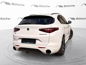 SPOTICAR Alfa Romeo Stelvio 2.2 Jtdm / Harman-kardon/ Active Suspension Veloce Gebraucht - Suv Diesel Weiß - Zerbst - 1201342941_4