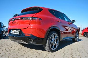 ALFA ROMEO CERTIFIED Alfa Romeo Tonale 1.3 T Phev 206kw Q4 At Edizione Speciale Gebraucht - Suv   - Ratzeburg - 1008250_4