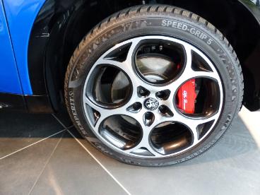 ALFA ROMEO CERTIFIED Alfa Romeo Tonale Phev - Speciale - Winterpaket - Premiumpaket Gebraucht - Suv   - Koeln - 1075048_3