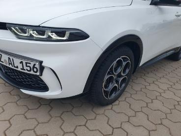 ALFA ROMEO CERTIFIED Alfa Romeo Tonale 24 Sprint 1.6td Gebraucht - Suv Diesel Weiß - Ratzeburg - 1137017_3
