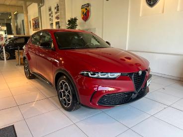 SPOTICAR Alfa Romeo Tonale Sprint Ibrida 1.5 Veloce Paket Gebraucht - Suv Benzin Rot - Dresden - 801167522_2