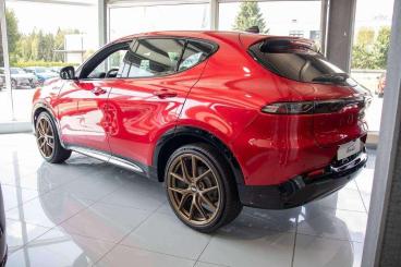 SPOTICAR Alfa Romeo Tonale 1.5 Vgt Ibrida 175 Ps Sport Speciale Ab 3 Gebraucht - Suv Benzin Rot - Moenchweiler - 801249570_2