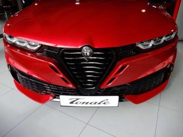 SPOTICAR Alfa Romeo Tonale 1.5 Vgt Ibrida 175 Ps Sport Speciale Ab 3 Gebraucht - Suv Benzin Rot - Moenchweiler - 801249570_4