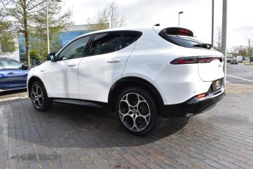 SPOTICAR Alfa Romeo Tonale 1.5 Vgt Veloce 118 Kw*h&k*full-led*carpla Gebraucht - Suv Benzin Weiß - Braunschweig - 1201264513_5